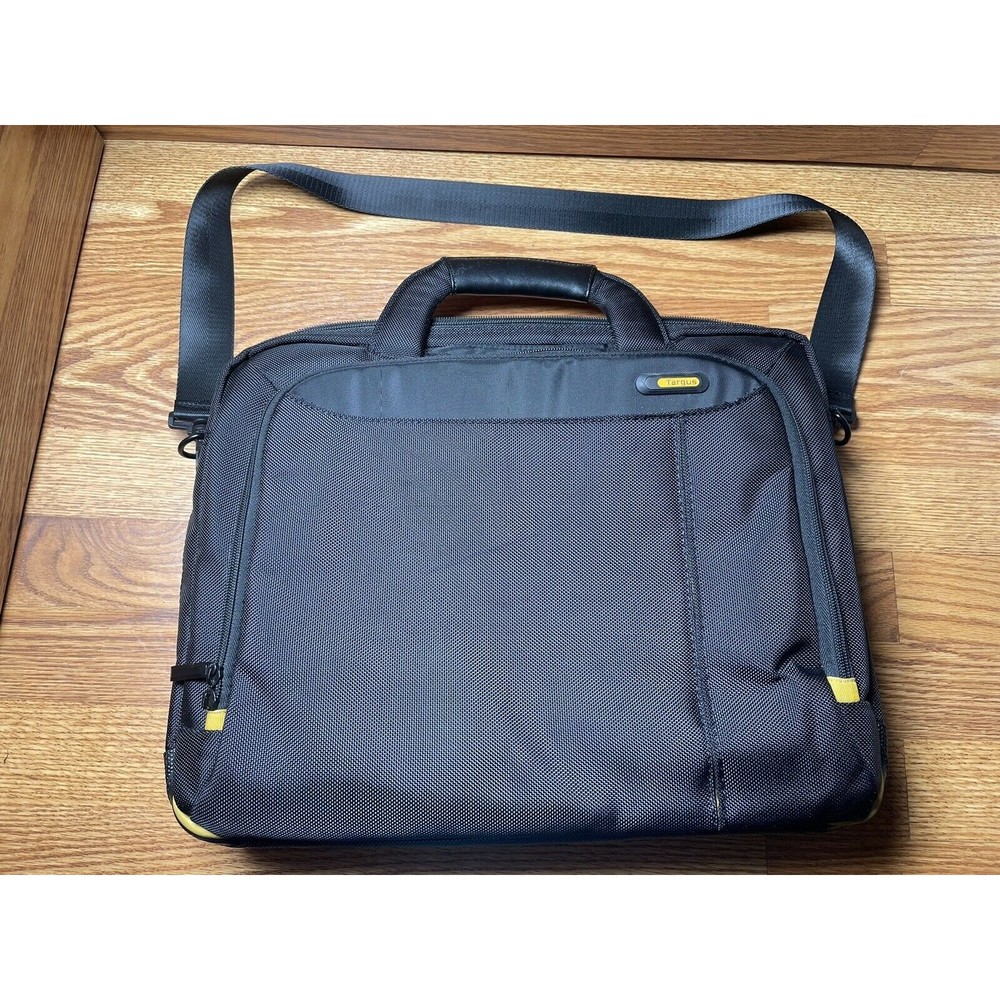 TARGUS BLACK LAPTOP BAG